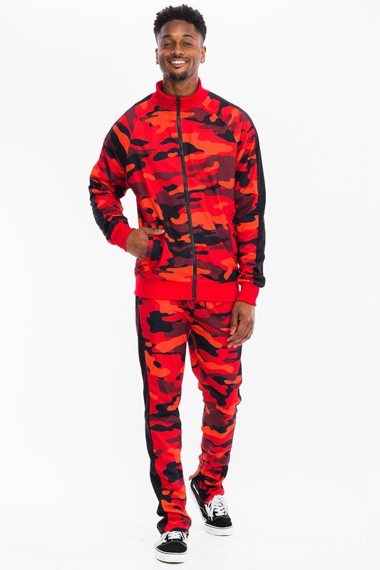 MENS FULL CAMO WITH STRIPE JACKET and PANT SET - Get Zipped